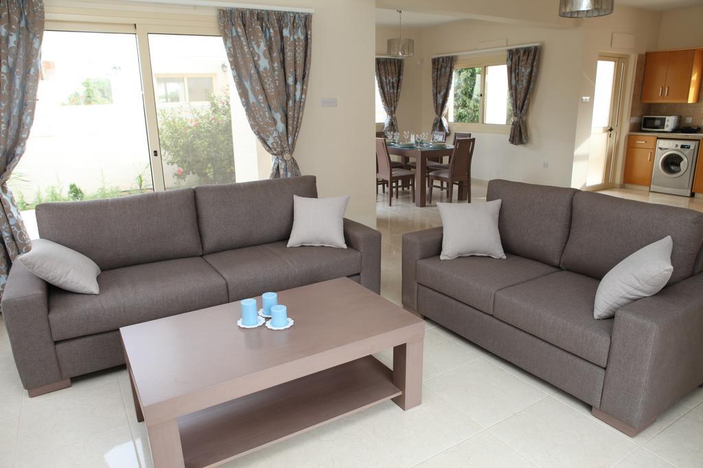 Anthorina Villa 10 普罗塔拉斯 外观 照片